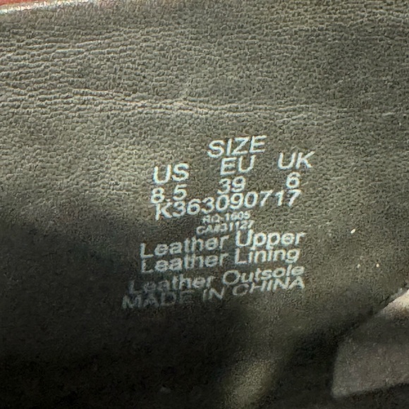 DKNY Dark Burgundy Pointy Toe Ankle Boots 8.5 - Picture 10 of 10